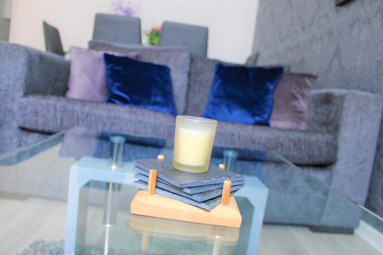 Дом отдыха Homely And Budget Friendly 3 Bed House Sleeps 6 Free Parking! *